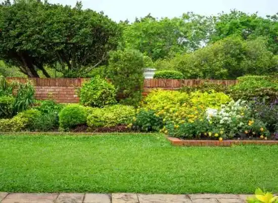 landscaping services Bayport